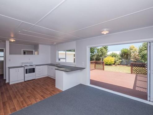 17 Vogel Street, Hawera