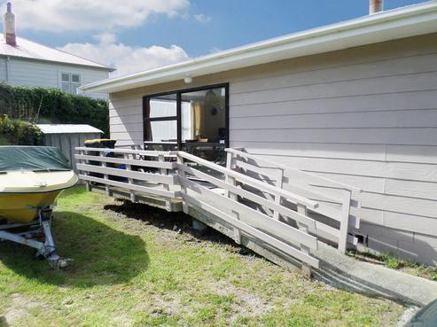 33 Wickliffe Terrace, Port Chalmers