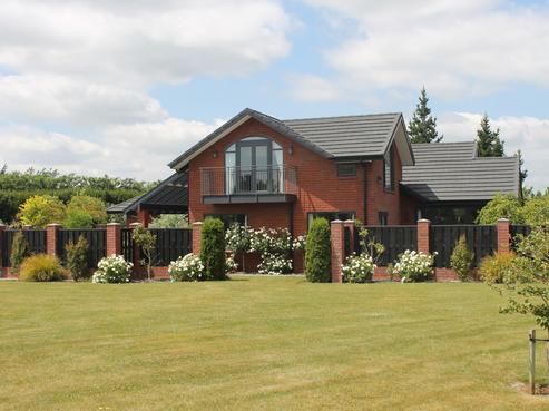 7 Rotherham Drive, West Melton