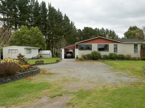 96 Forest Road, Oruanui