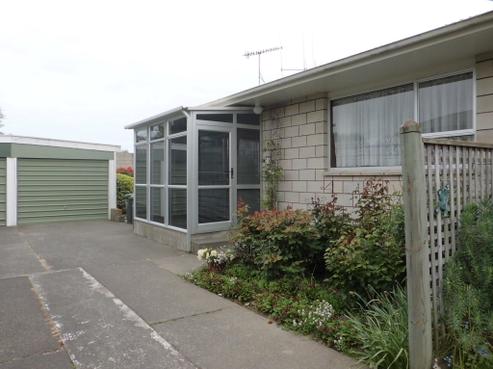 2/30 Hornbrook Street, Temuka