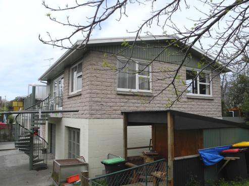 4/8 Nile Street, Highfield