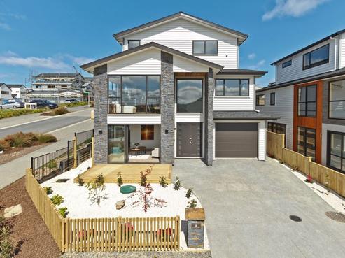 2 Turutu Place, Long Bay