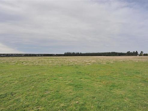 484 Downs Road, West Eyreton