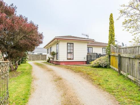 16 Sheffield Place, Springvale