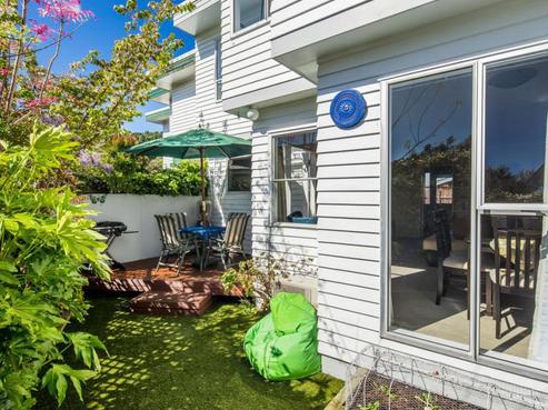 2/30 Stokes Valley Road, Stokes Valley