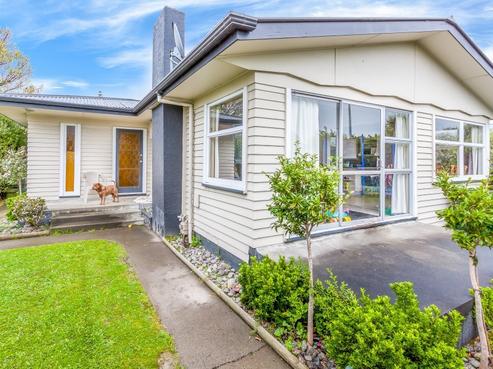 2 John F Kennedy Drive, Milson