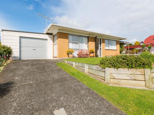 23B Racecourse Road, Waiuku