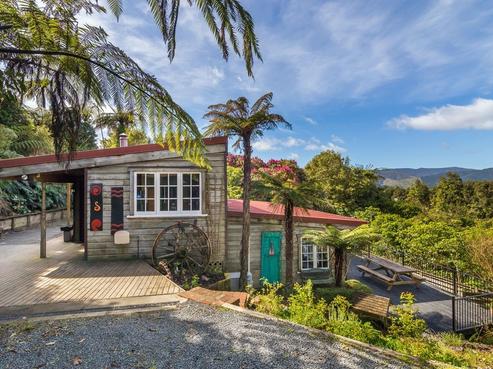 99 Avro Road, Blue Mountains