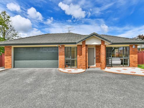 16 Greta Banks Place, Wattle Downs
