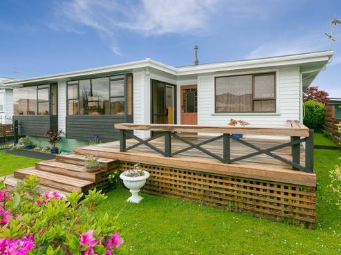 5 Kennedy Place, Merrilands