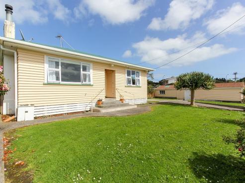 85 Mould Street, Waitara