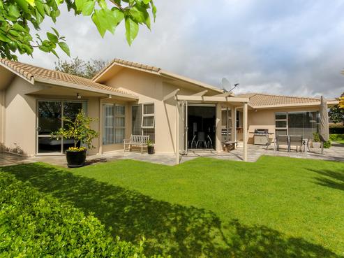 3B Kinross Drive, Merrilands