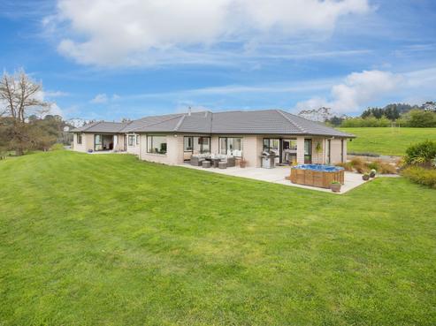 1524 Weranui Road, Wainui