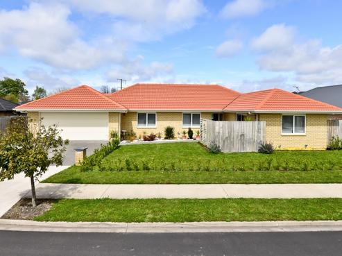 23 Teatree Close, Huntington