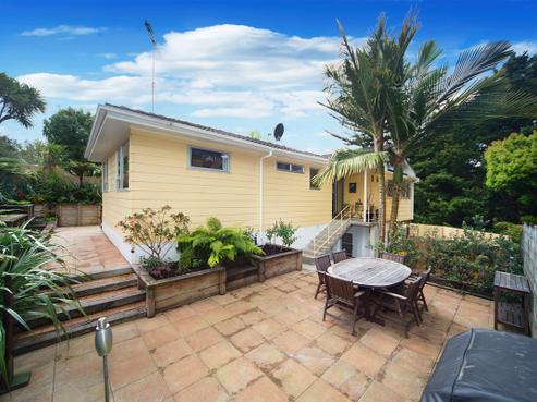 35 Castleton Street, Birkdale