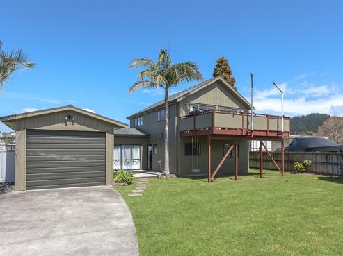 111B Ajax Road, Whangamata