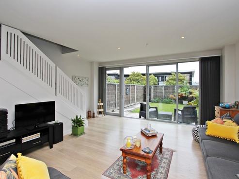 13/9 Humber Street, Pandora