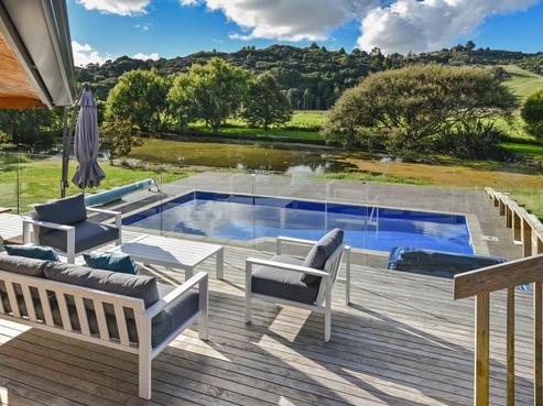 62 Onewhero Road, Kaukapakapa