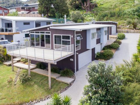 105 Korokoro Crescent, Thames
