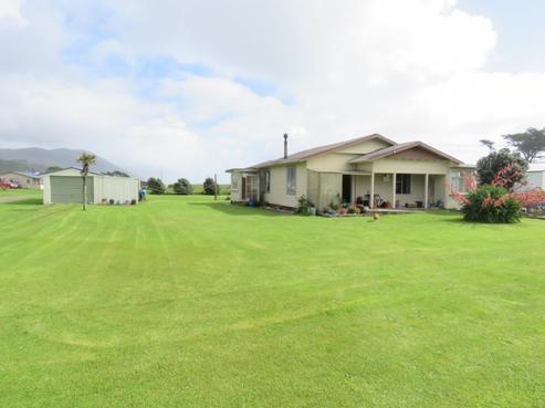 16 Lewis Street, Seddonville