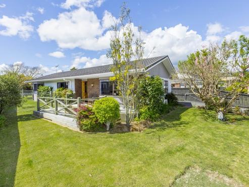 14 Turon Crescent, Totara Park