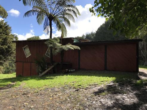 1404 Oruru Road, Peria