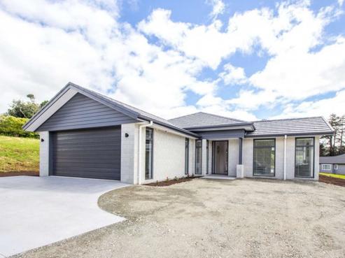 31 Papatawa Lane, Maunu