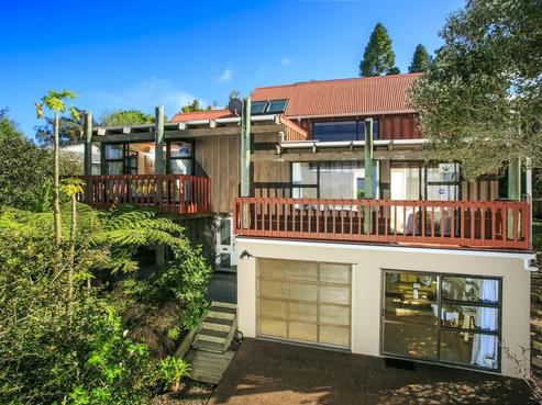 120 Stapleford Crescent, Browns Bay