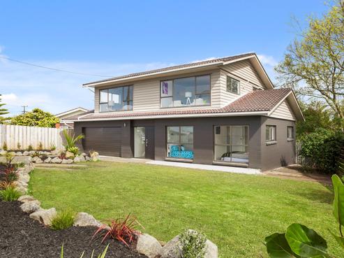 11 Law Street, Torbay