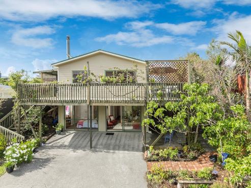 655A Swanson Road, Swanson