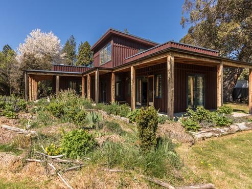 818 Kane Road, Hawea Flat