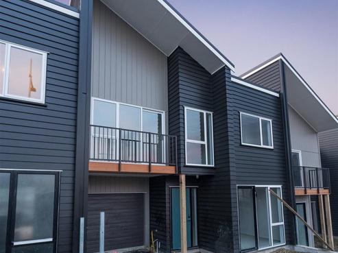 4 Makura Road, Long Bay