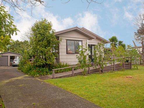 10 Nicholas Avenue, Whitianga