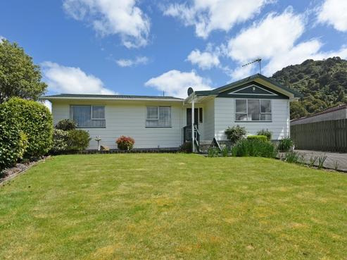 3 Larchmont Grove, Totara Park