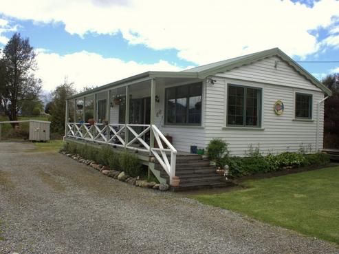 31 Hotham Street, Murchison