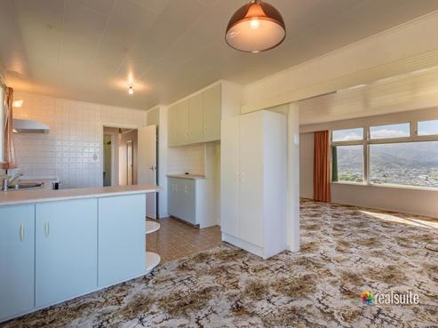 8 Sunshine Crescent, Kelson