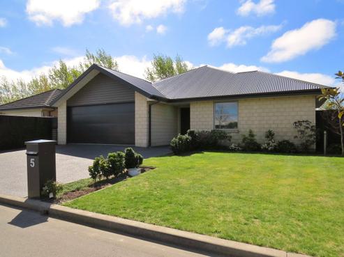 5 Ferdinand Terrace, Yaldhurst