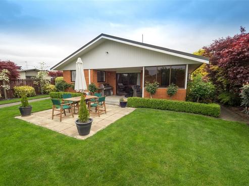 9 Burton Place, Allenton