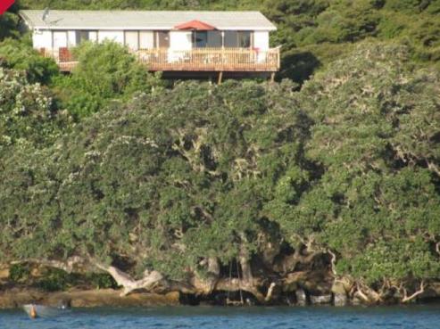 64 Rawhiti Road, Oakura Coast