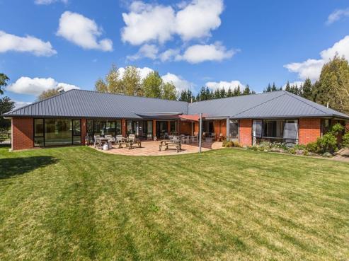 1621 West Coast Road, Kirwee