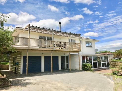 132 Aviemore Drive, Highland Park