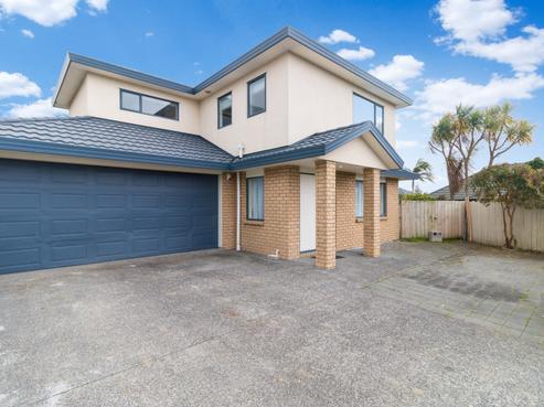 18 Royalpark Place, Favona