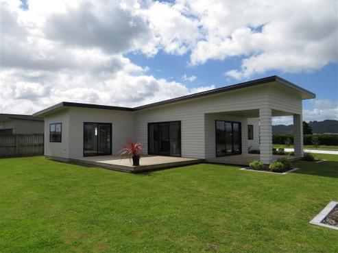 2 Bravo Place, Whitianga