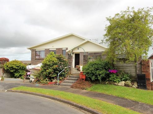 311 Marshall Crescent, Thames