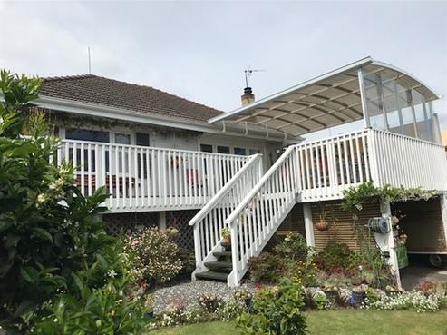 132 Sutherland Road, Brookfield
