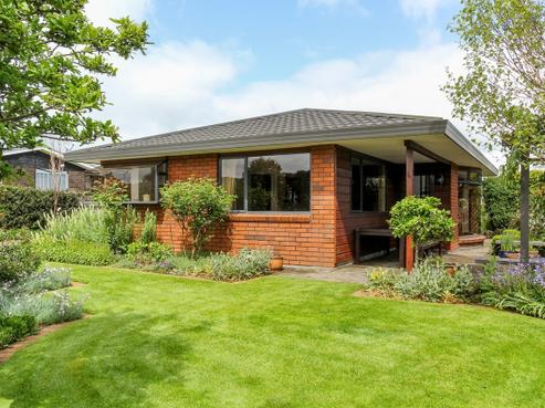 10 Waiwera Place, Merrilands