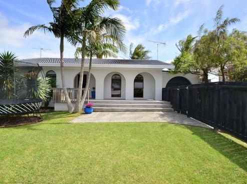 51 Zealandia Road, Manly