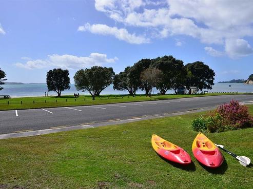 16 Sunrise Boulevard, Snells Beach