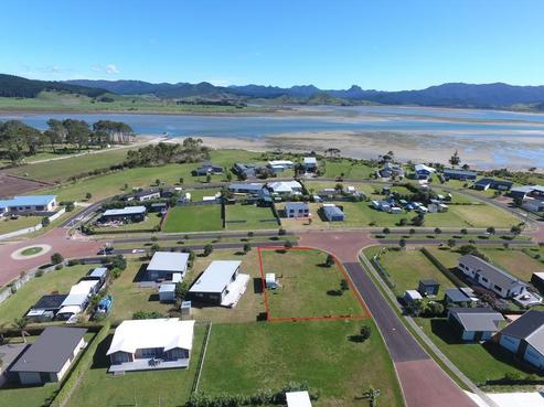 151 Harbour Drive, Matarangi